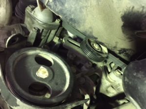 broken-power-steering-belt